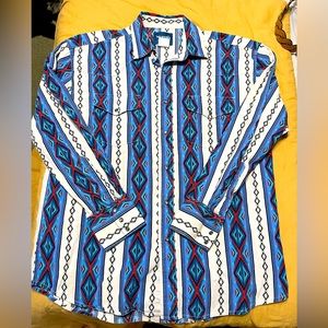 Western Wrangler Pearl Snap Aztec Print Retro Button Down